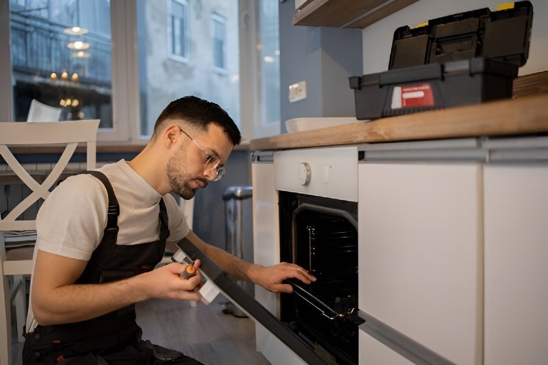 Oven & Stove repair in Stanton